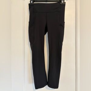 lululemon athletica Women’s Black Leggings with Side and Zipper Back Pockets 4